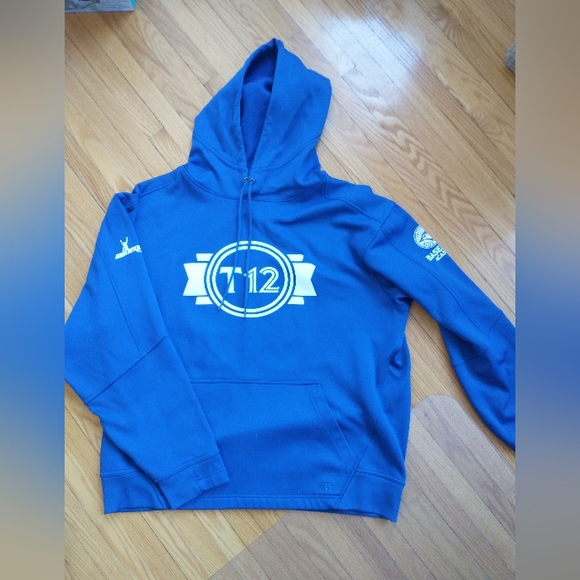 EUC Men's Large Blue Jays Baseball Academy Hoodie - Picture 2 of 3